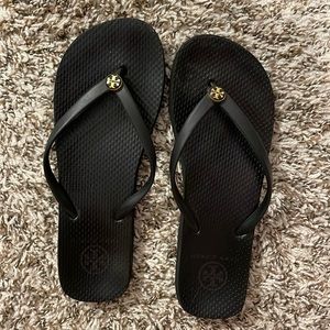 tory burch flip flops